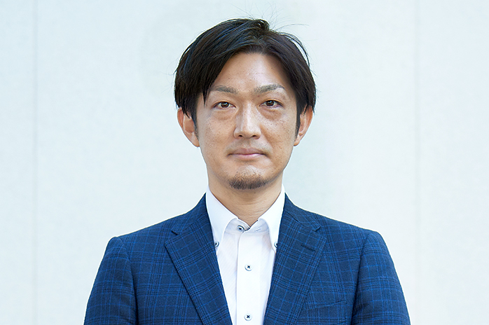 西岡 悠平